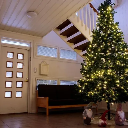 Big In Sea Lapland Villa